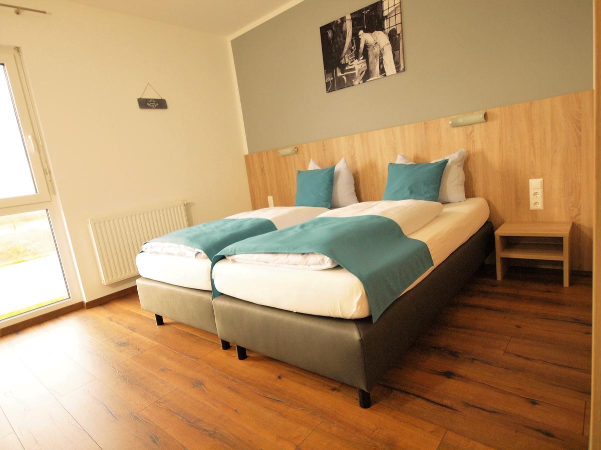 Hotel Traumfabrik Buettelborn Ngoại thất bức ảnh