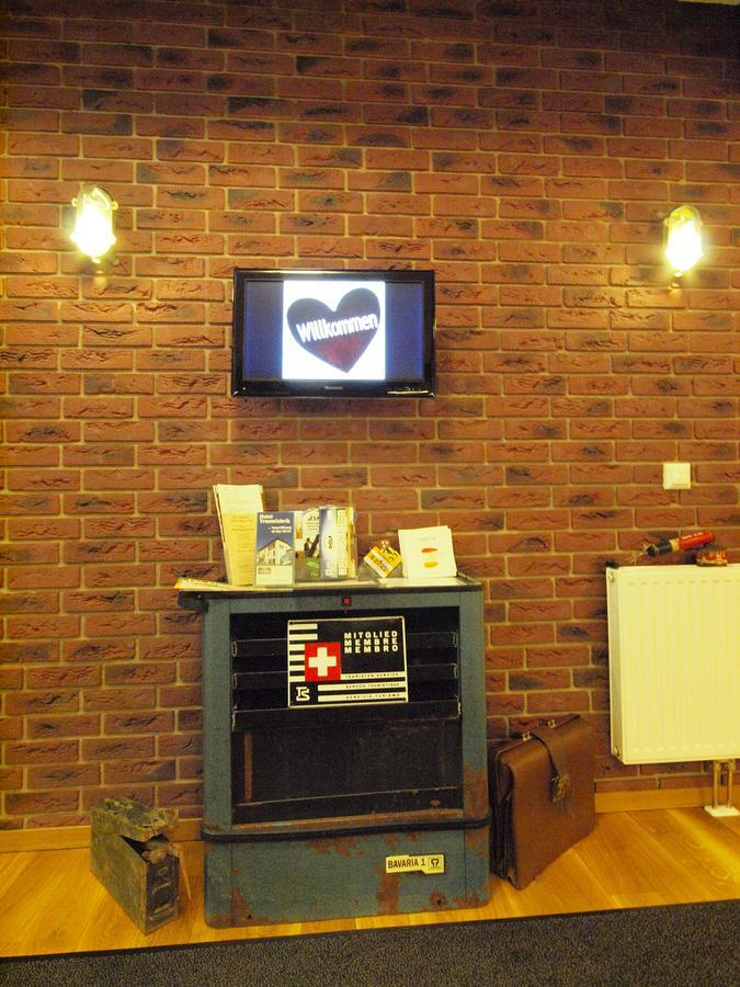 Hotel Traumfabrik Buettelborn Ngoại thất bức ảnh